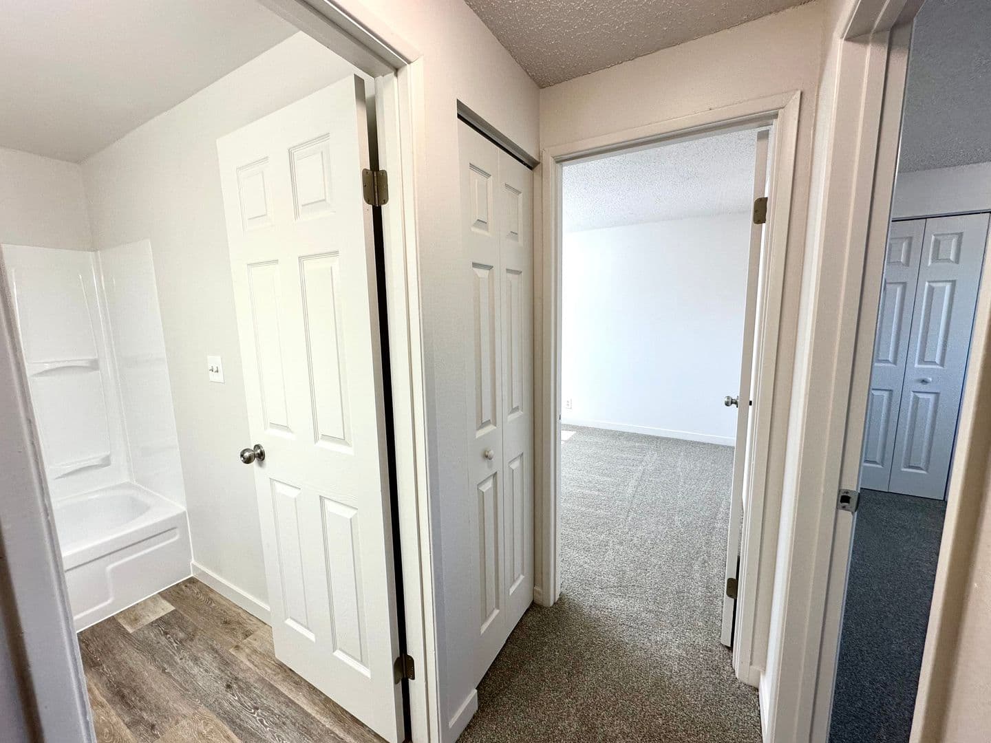 Redmond Apartment: 1612 SW Lava Avenue