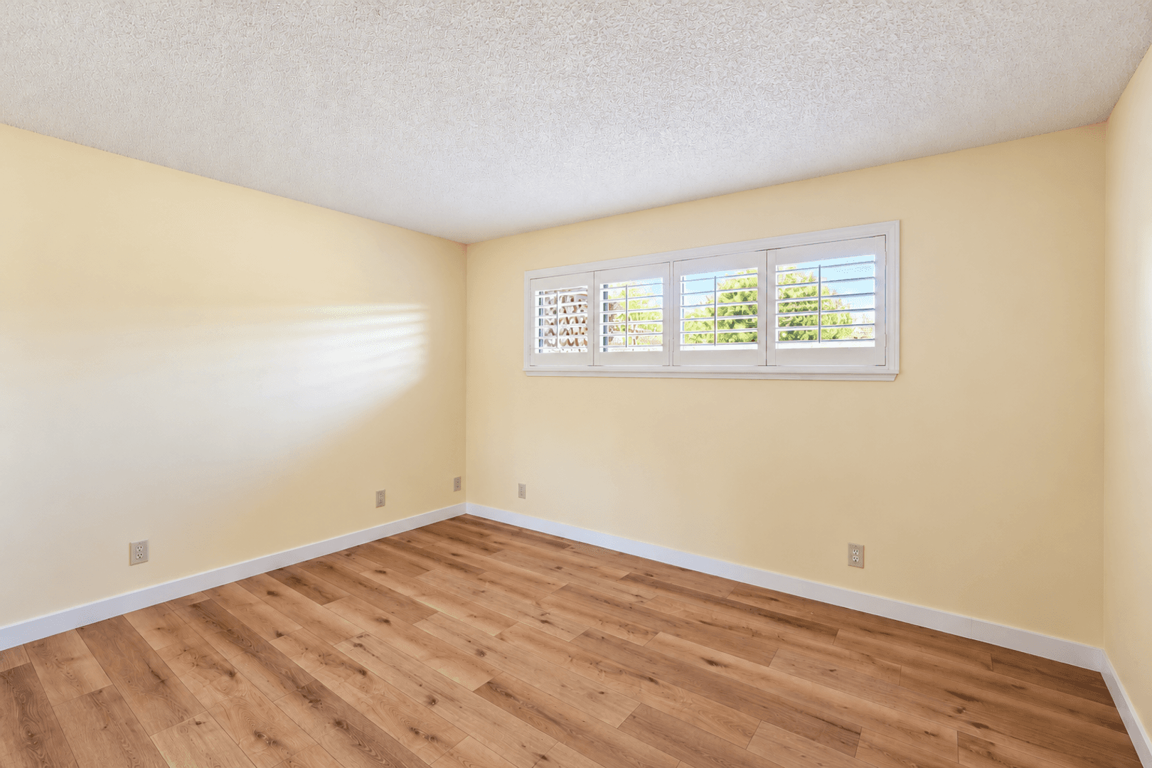 Lompoc House: 241 Regulus Avenue