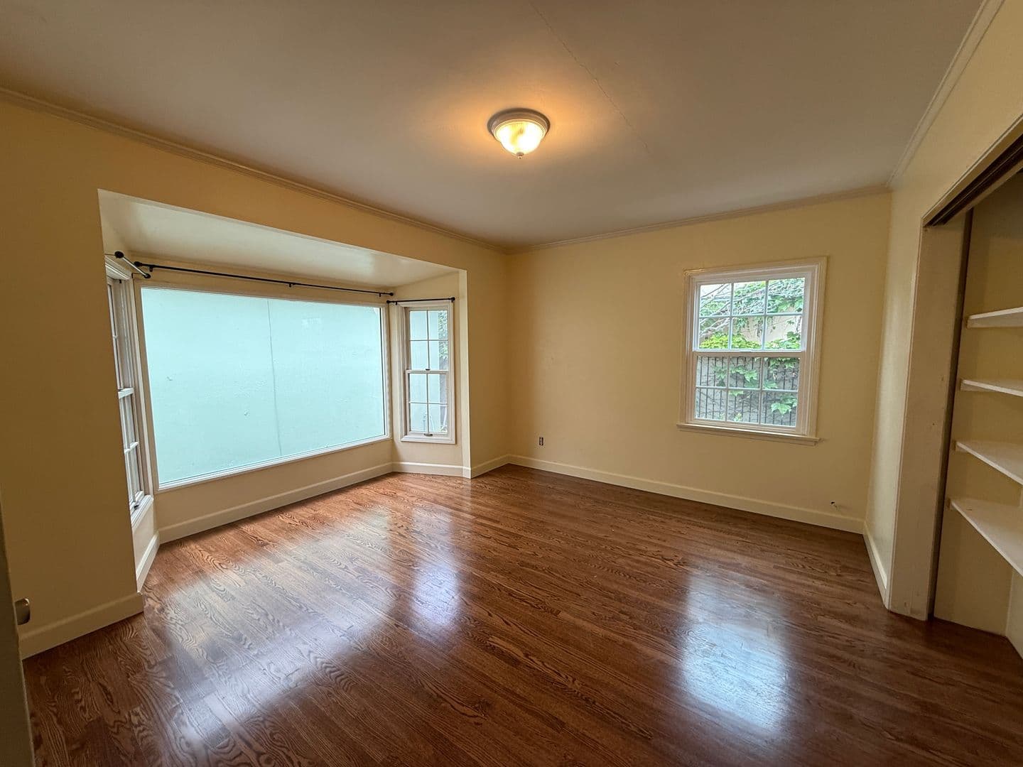 Santa Maria House: 411 E Camino Colegio