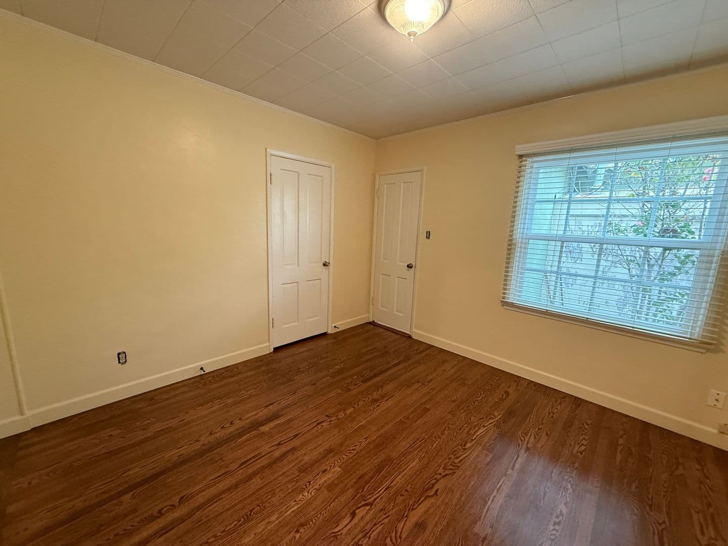 Santa Maria House: 411 E Camino Colegio