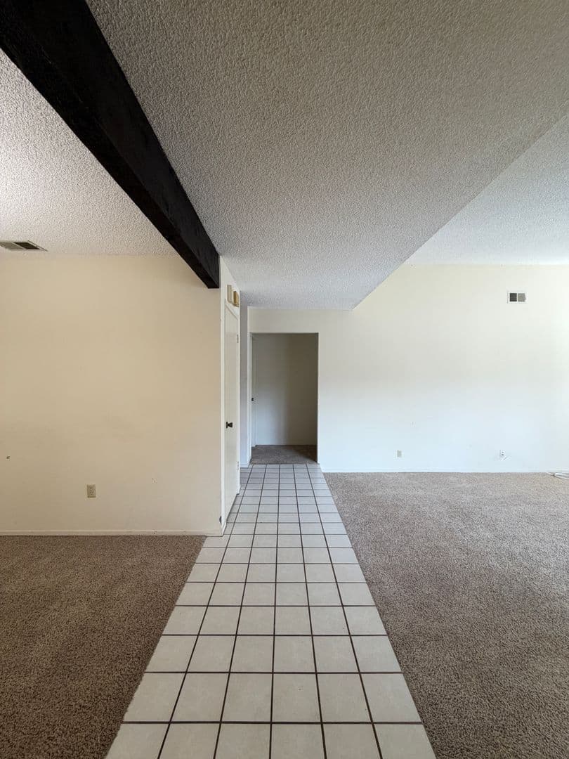 Santa Maria Condo: 1212 Jackie Lane
