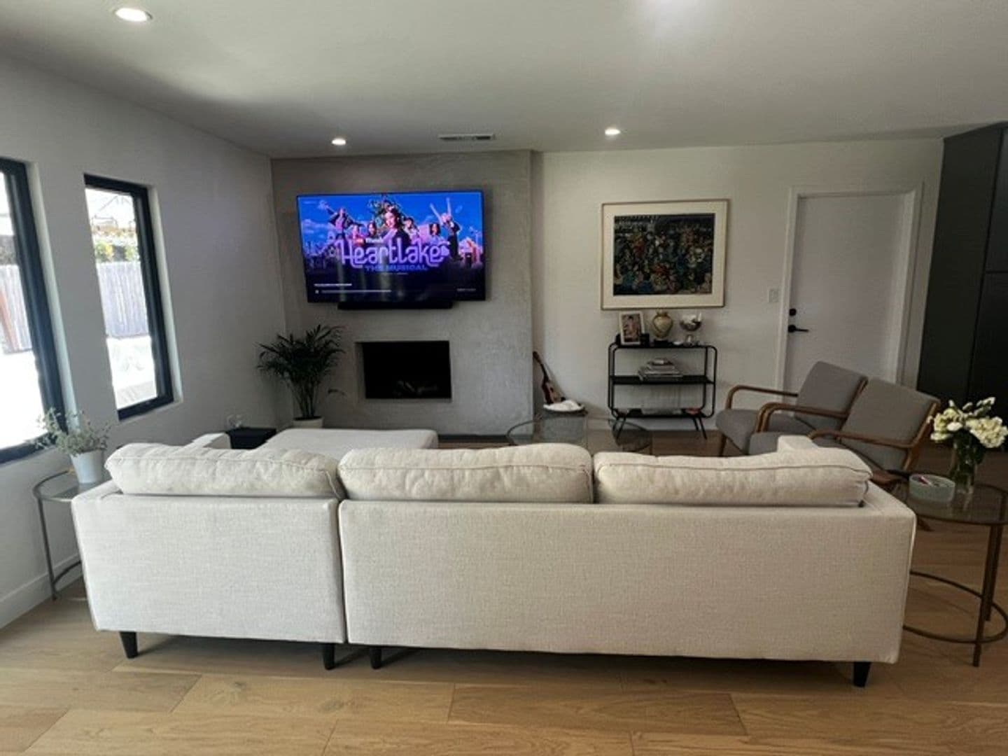 Solvang House: 1656 Juniper Avenue