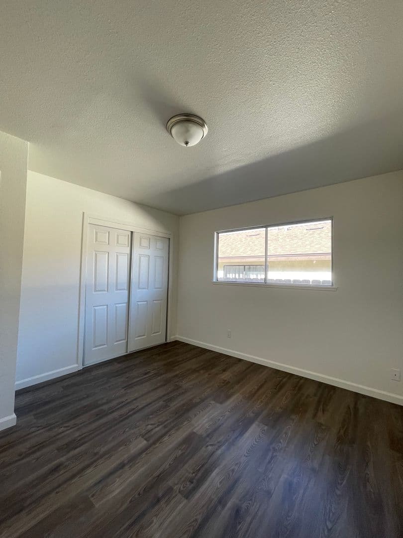 Lompoc Apartment: 425 South G Street
