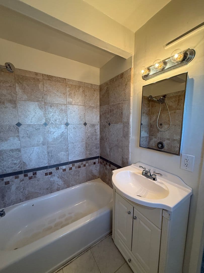 Santa Maria House: 3729 Bryce Place