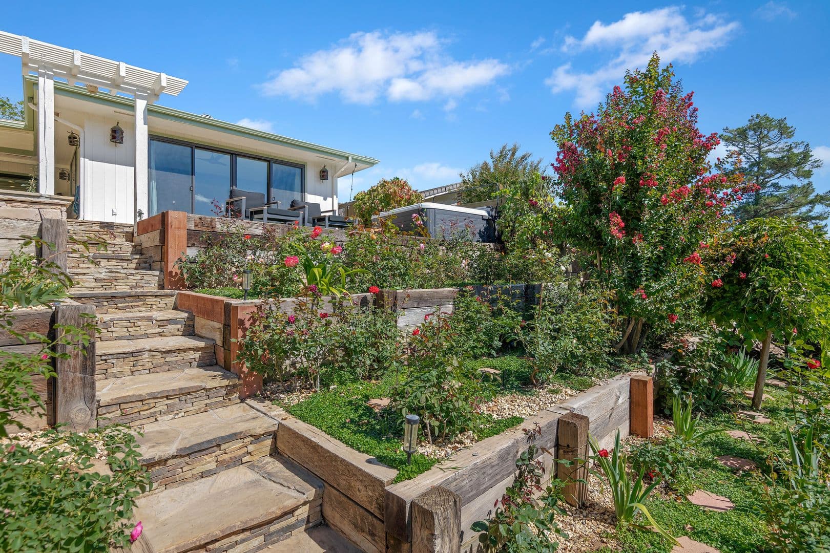 Solvang House: 137 3rd Street