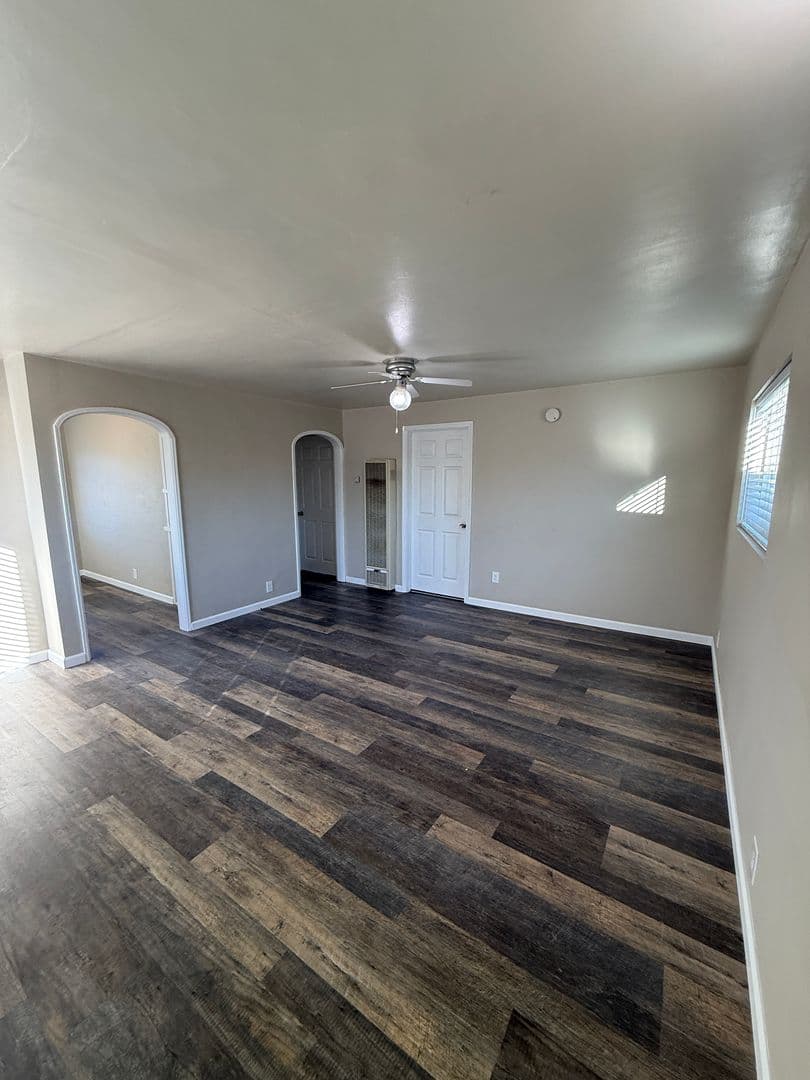 Santa Maria House: 217 S Gray Street