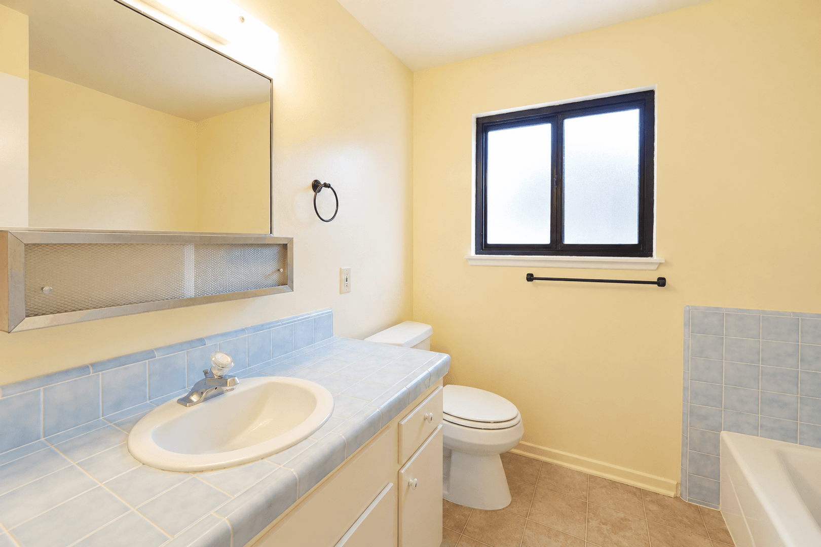 Lompoc House: 241 Regulus Avenue