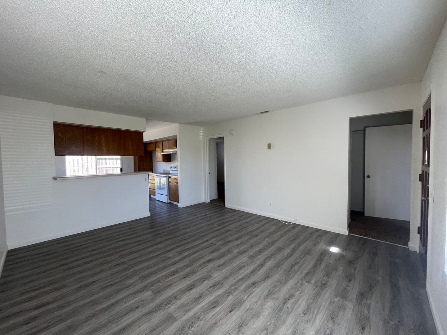Lompoc House: 918 North N Place