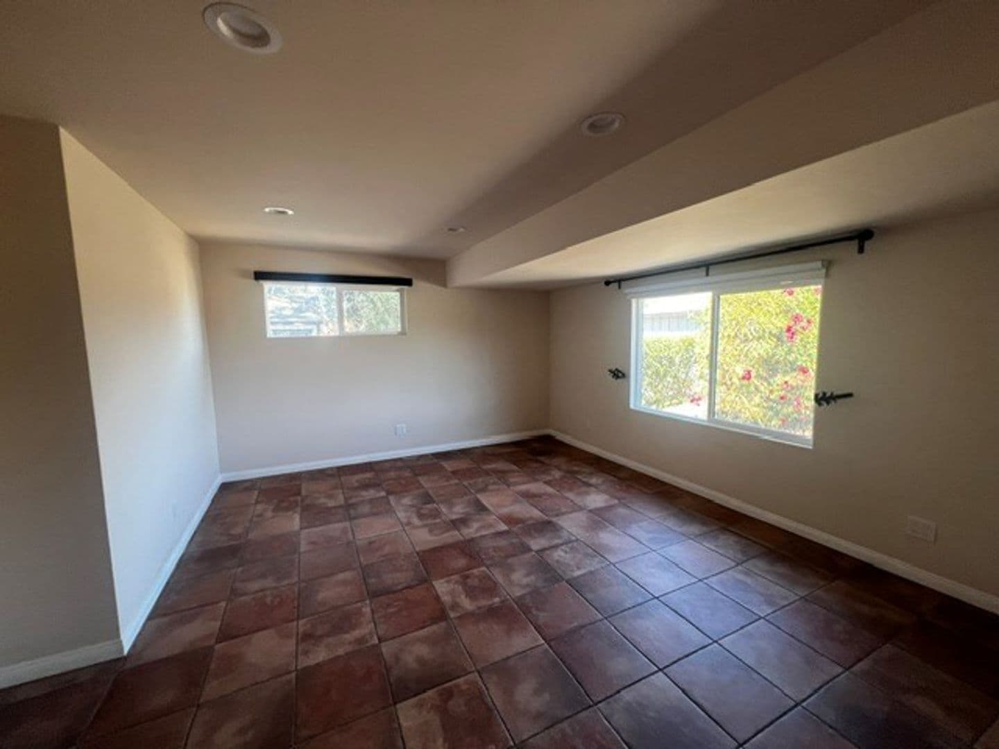 Santa Ynez House: 1701 Calzada Avenue