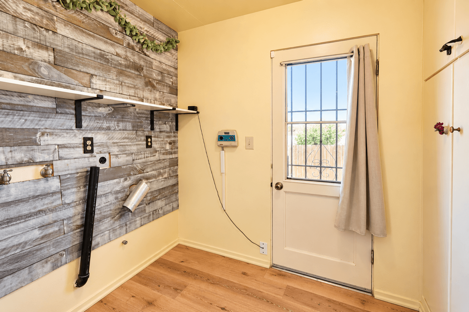 Lompoc House: 241 Regulus Avenue