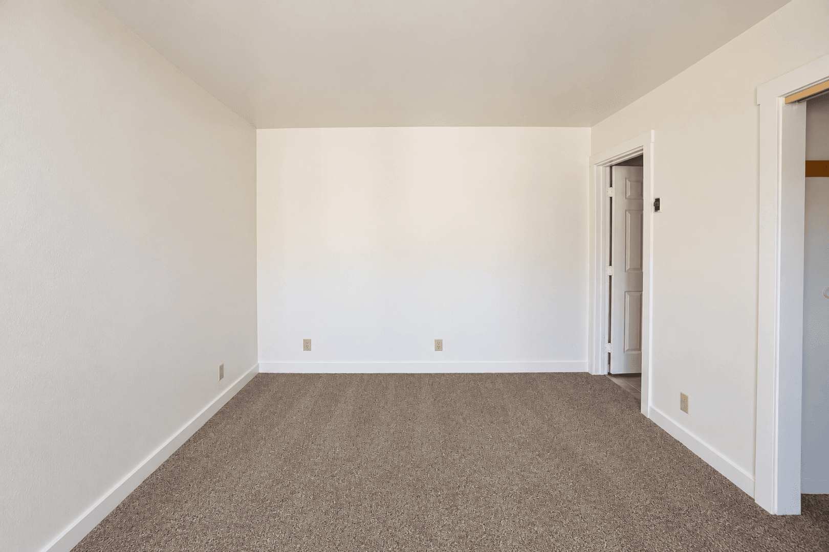 Lompoc House: 919 Oleander Street
