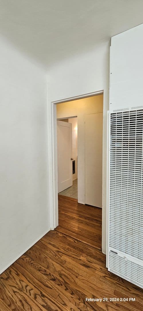 Santa Maria Apartment: 609 Central Ave