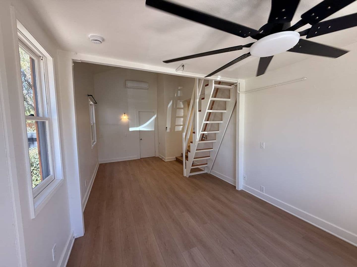 Santa Ynez Apartment: 3511-3513 Numancia & 3524 Madera Street