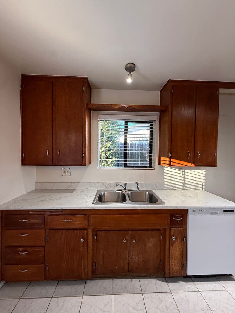 Santa Maria House: 3729 Bryce Place