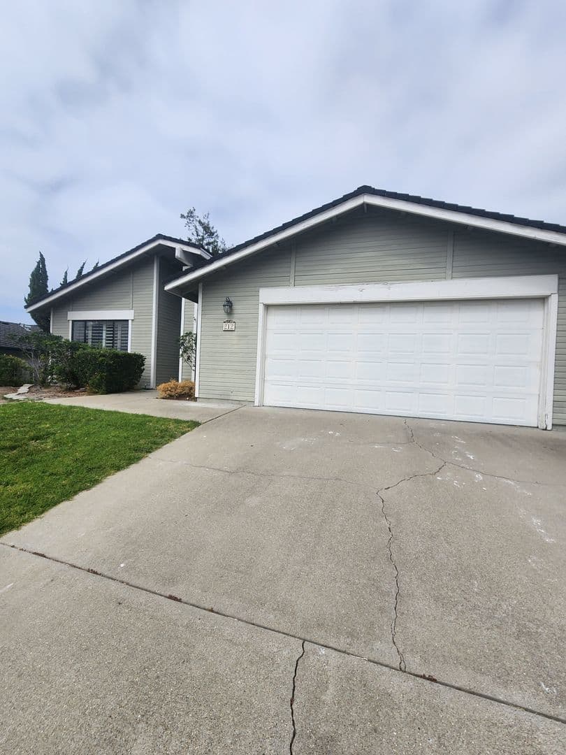 Pismo Beach House: 212 Highland Drive