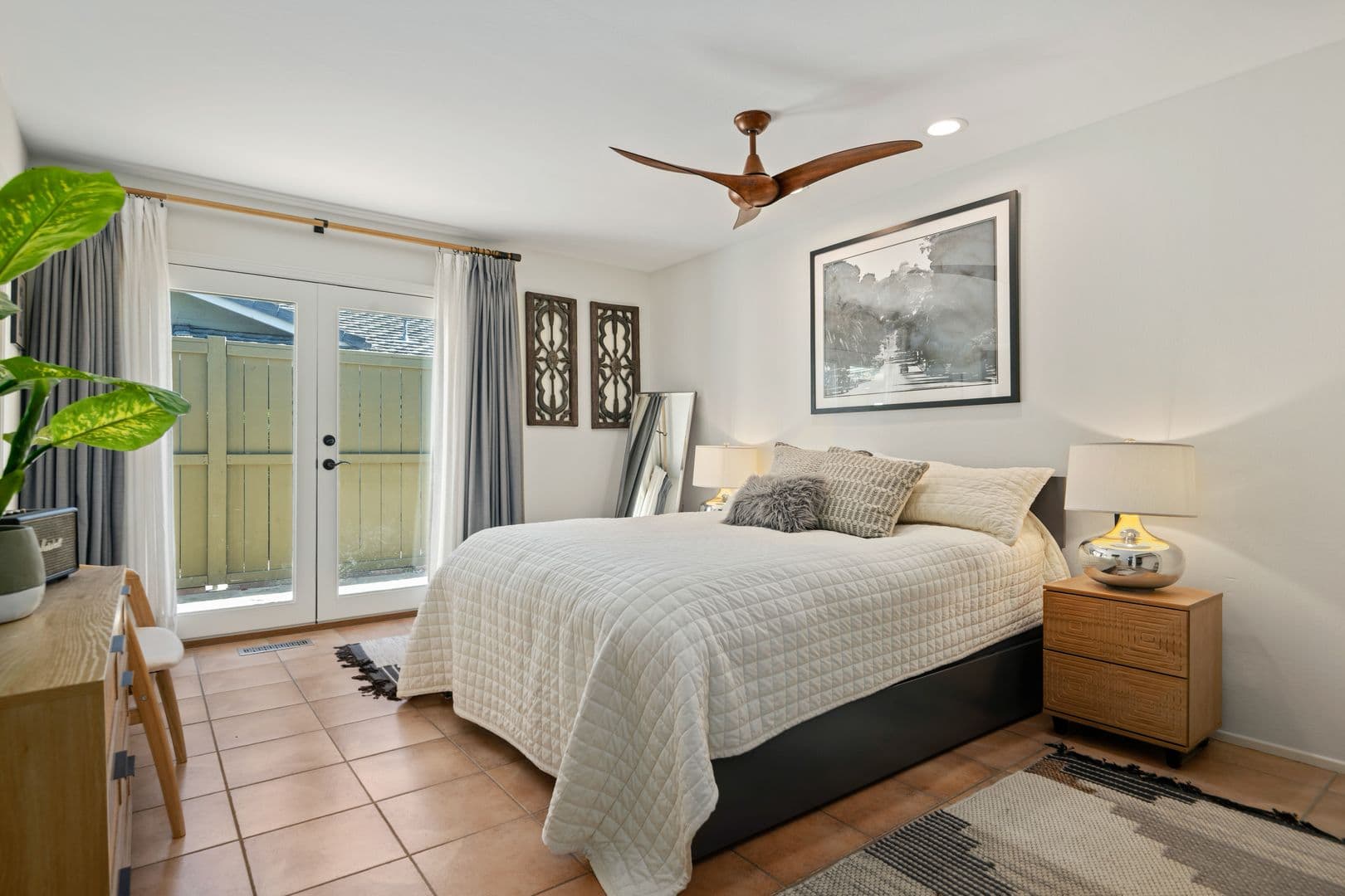 Solvang House: 137 3rd Street