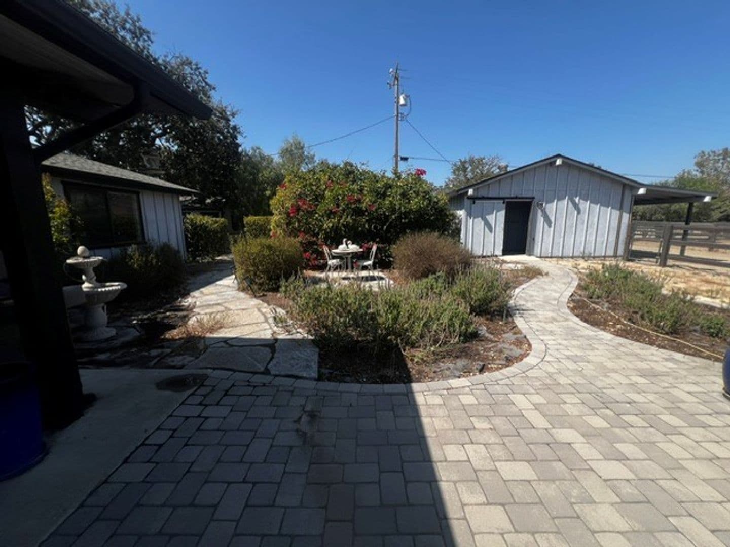 Santa Ynez House: 1701 Calzada Avenue