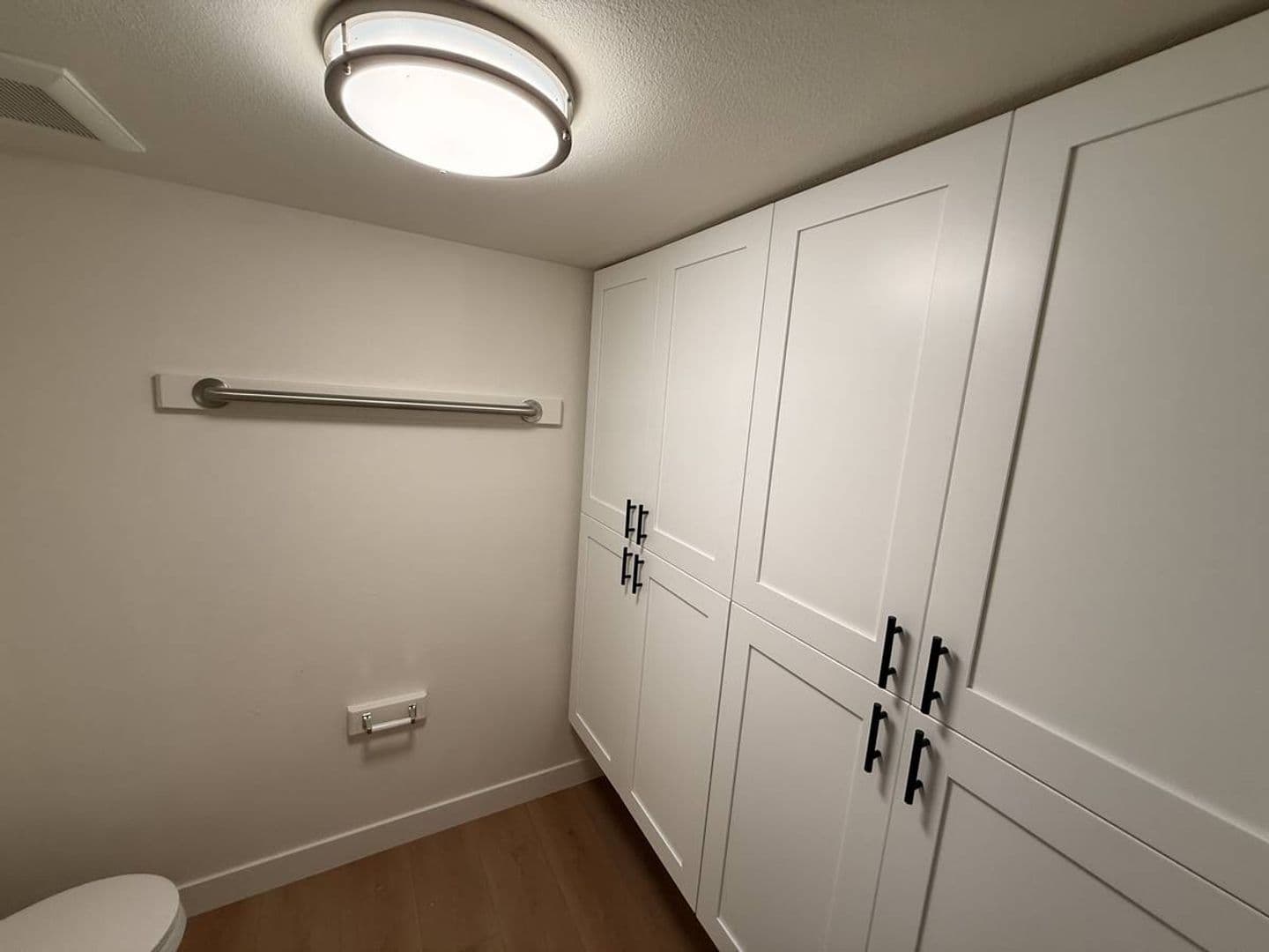 Santa Ynez Apartment: 3511-3513 Numancia & 3524 Madera Street
