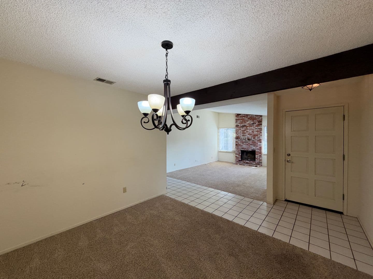 Santa Maria Condo: 1212 Jackie Lane