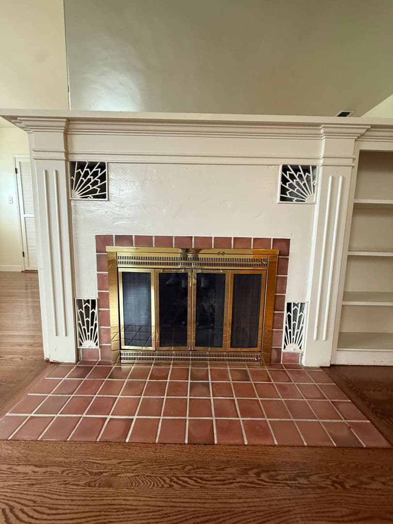 Santa Maria House: 411 E Camino Colegio