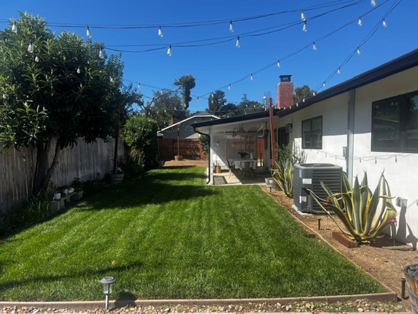 Solvang House: 1656 Juniper Avenue