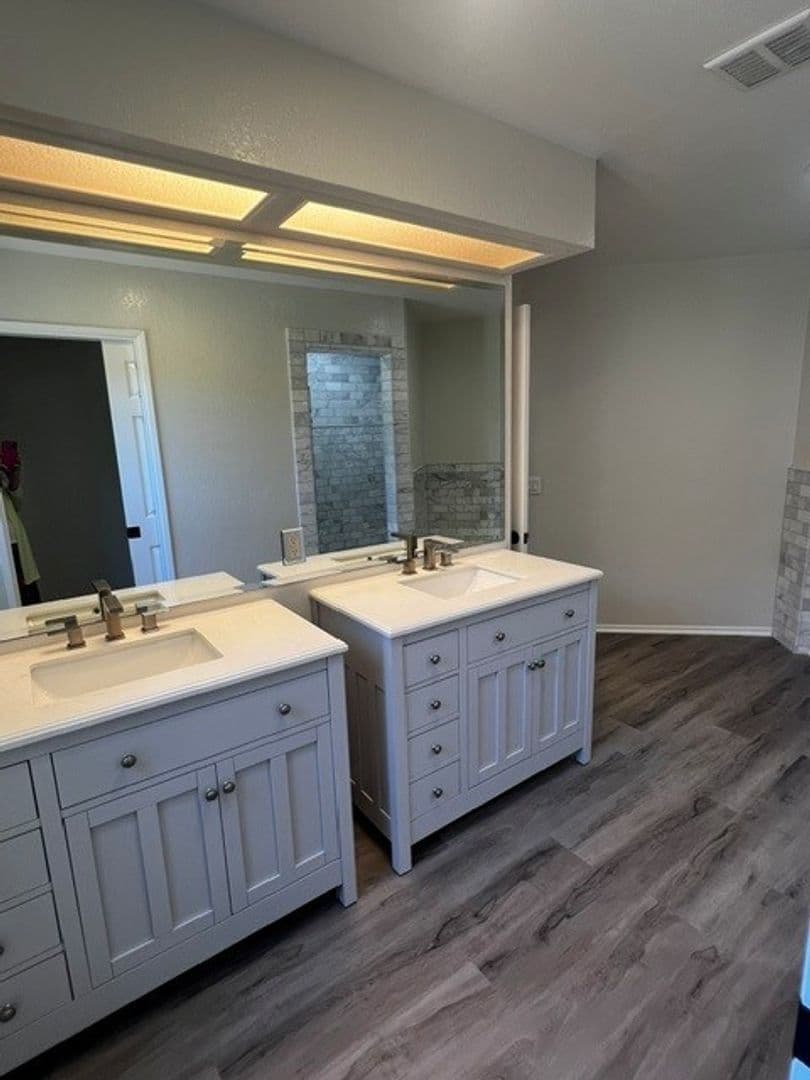 Solvang House: 736 Hillside Drive