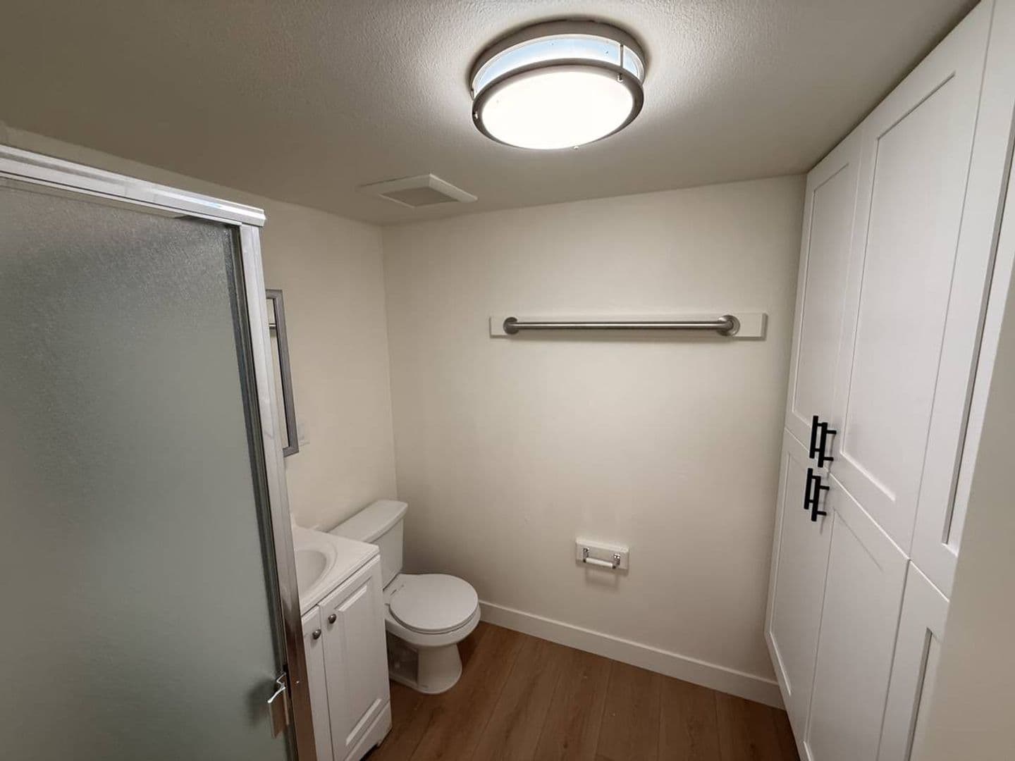 Santa Ynez Apartment: 3511-3513 Numancia & 3524 Madera Street