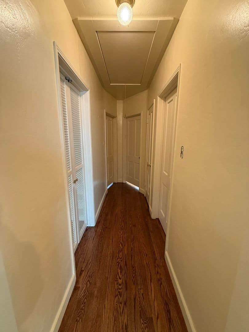 Santa Maria House: 411 E Camino Colegio