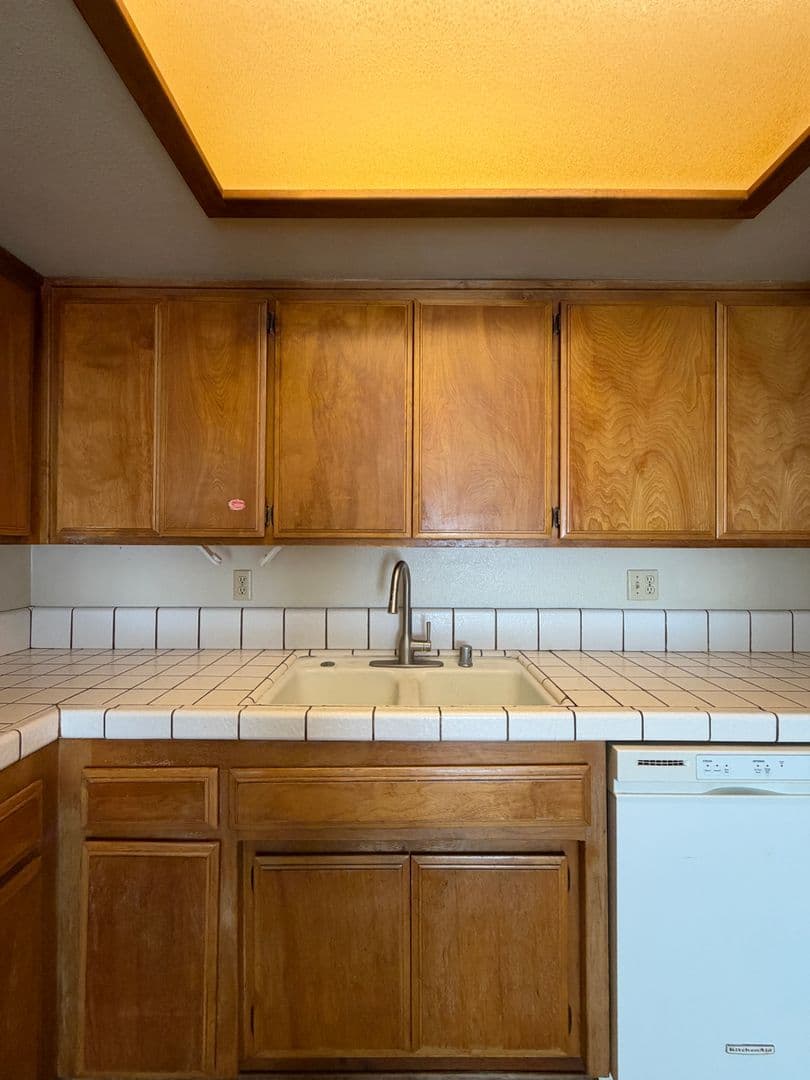 Santa Maria Condo: 1212 Jackie Lane
