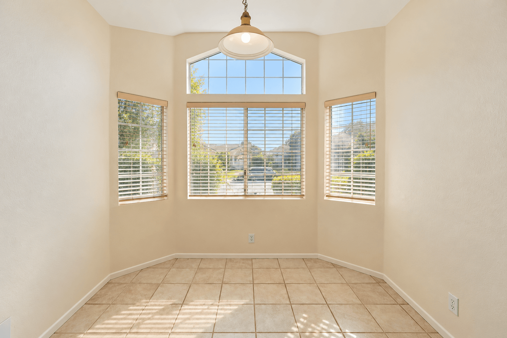 Lompoc House: 701 Southbrook