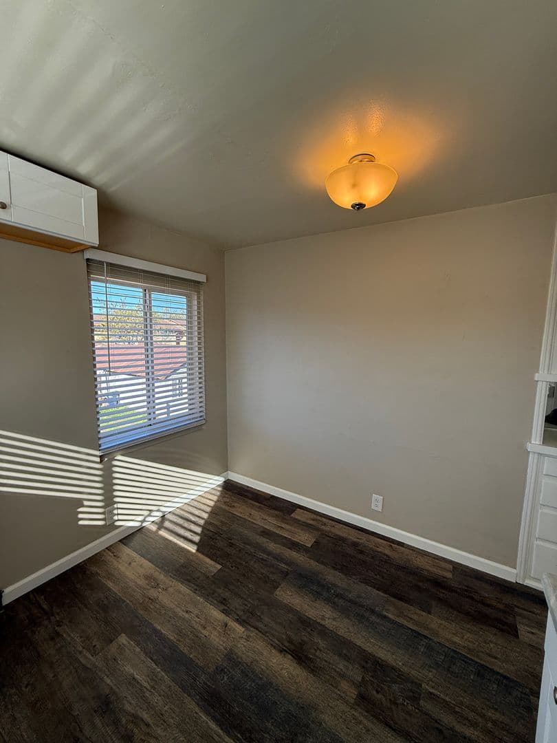 Santa Maria House: 217 S Gray Street