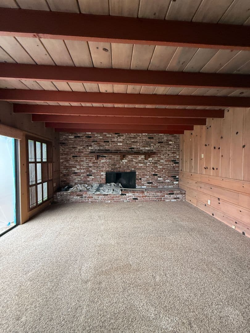 Santa Maria House: 411 E Camino Colegio
