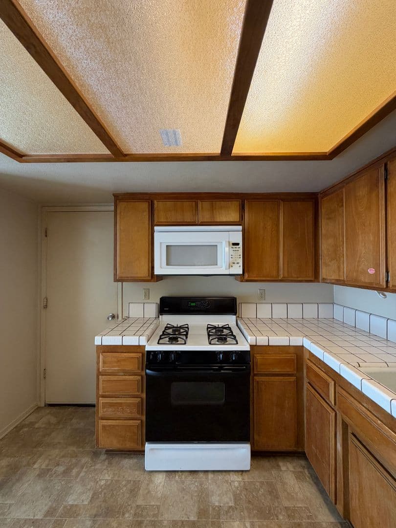 Santa Maria Condo: 1212 Jackie Lane