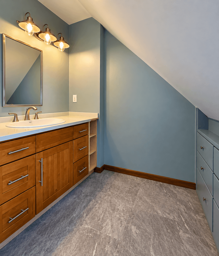 Port Townsend House: 543 Van Buren St