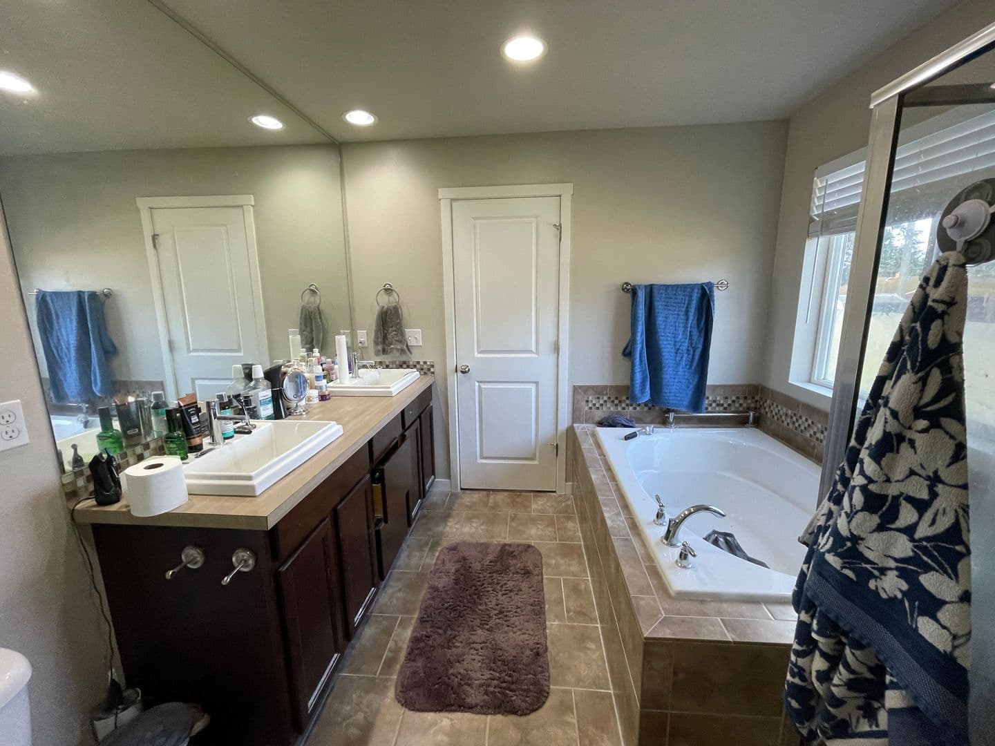 Oak Harbor House: 1340 NW Lofton Loop