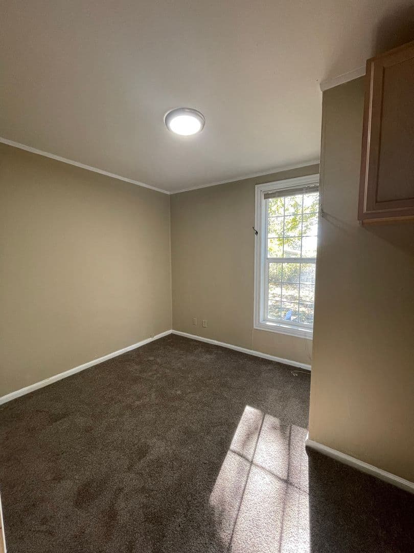 Sedro Woolley Apartment: 1100 Borseth St.