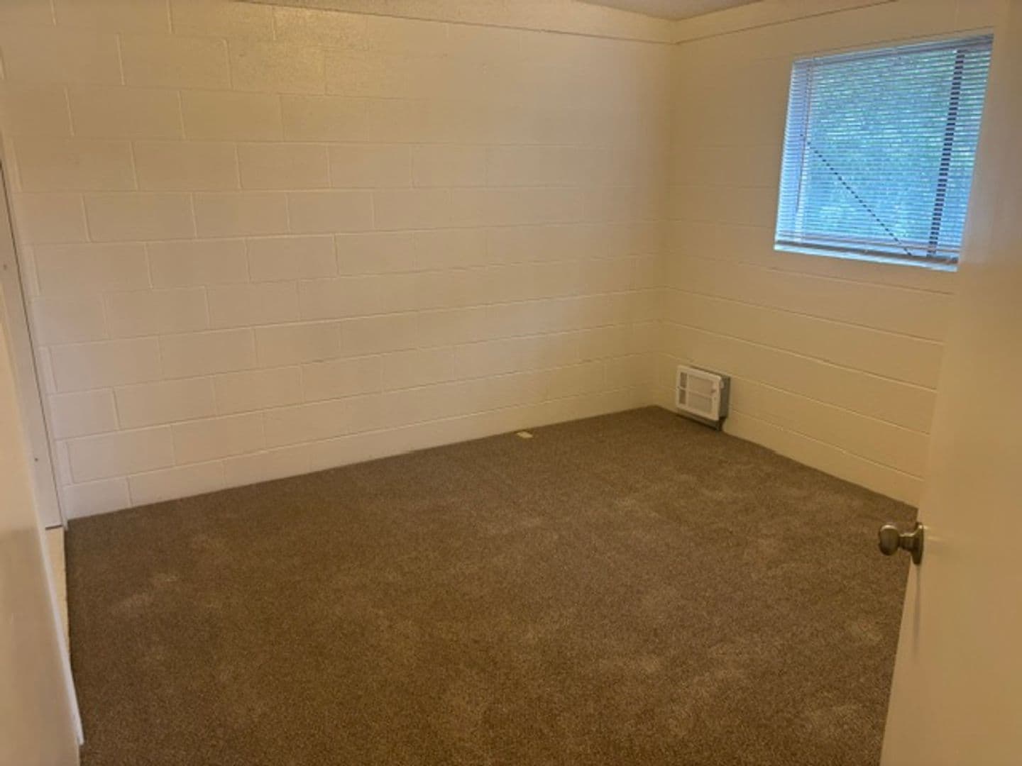 Oak Harbor Apartment: 3125 N. Oak Harbor Road