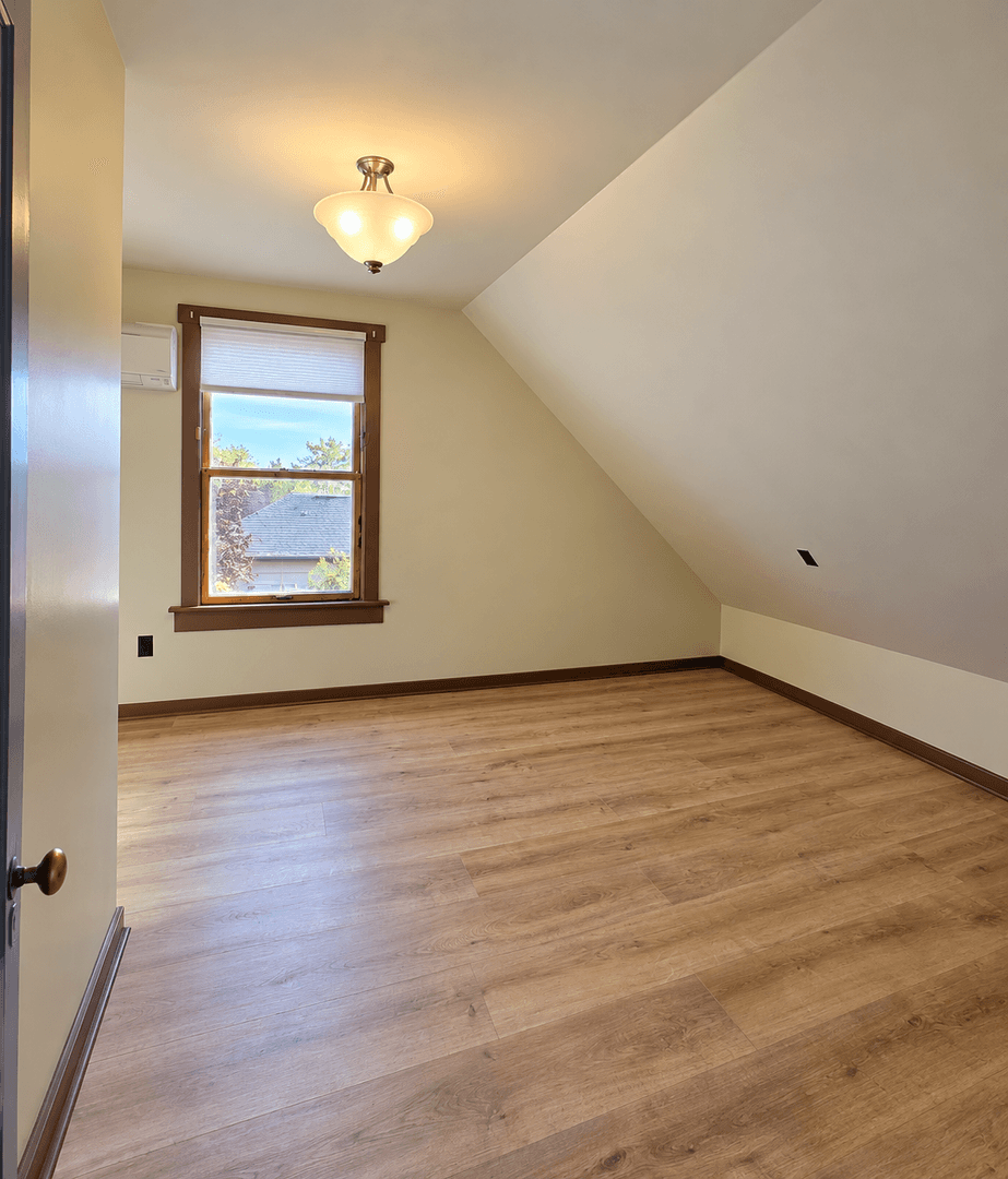 Port Townsend House: 543 Van Buren St