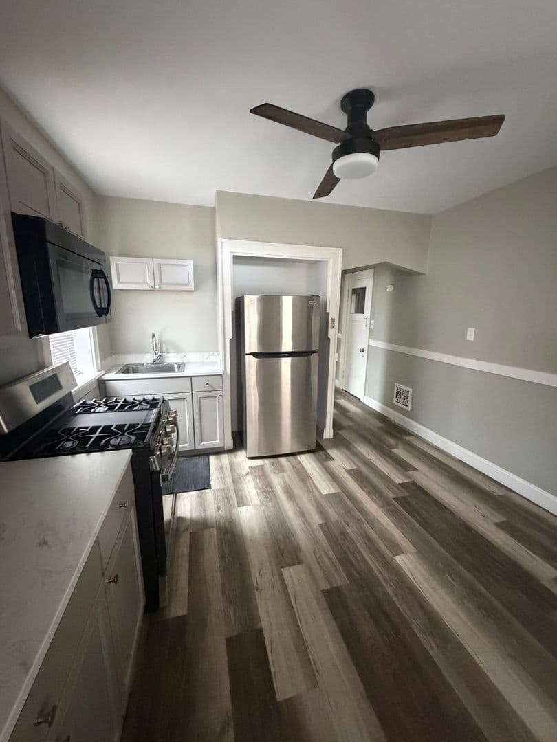 Saint Louis Apartment: 4953 Eichelberger