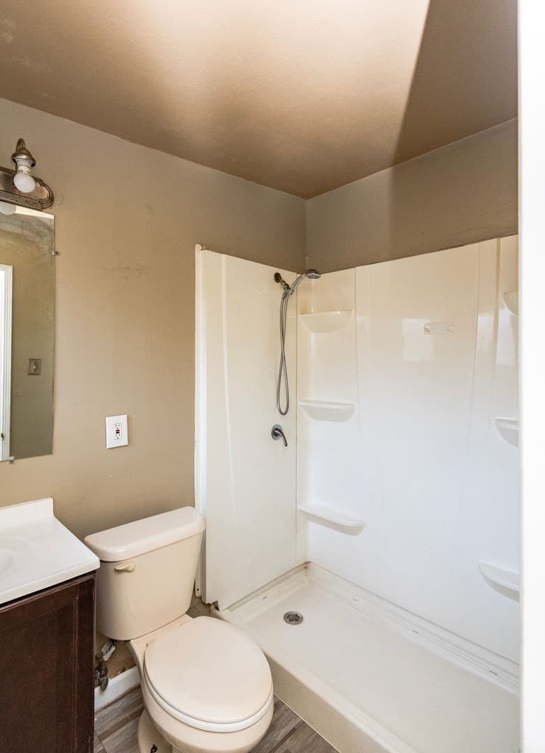 Florissant House: 1015 Robinwood Dr