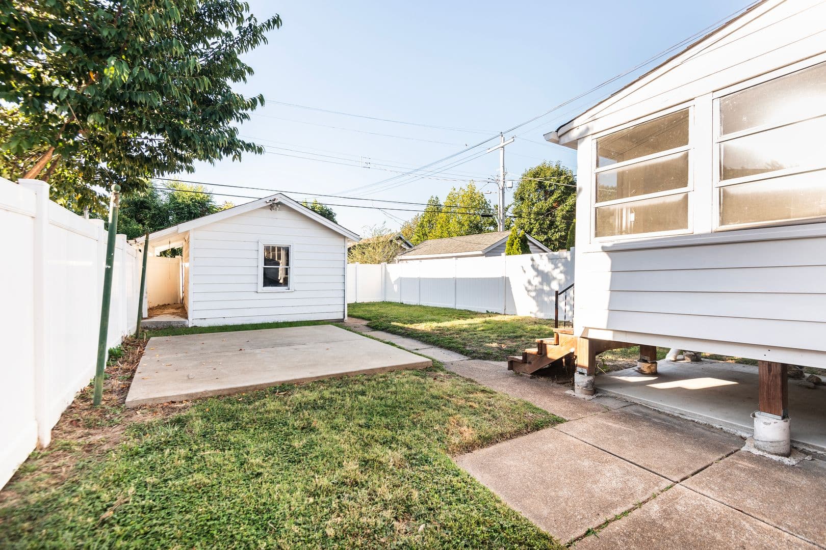 St. Louis House: 5514 Nottingham Ave