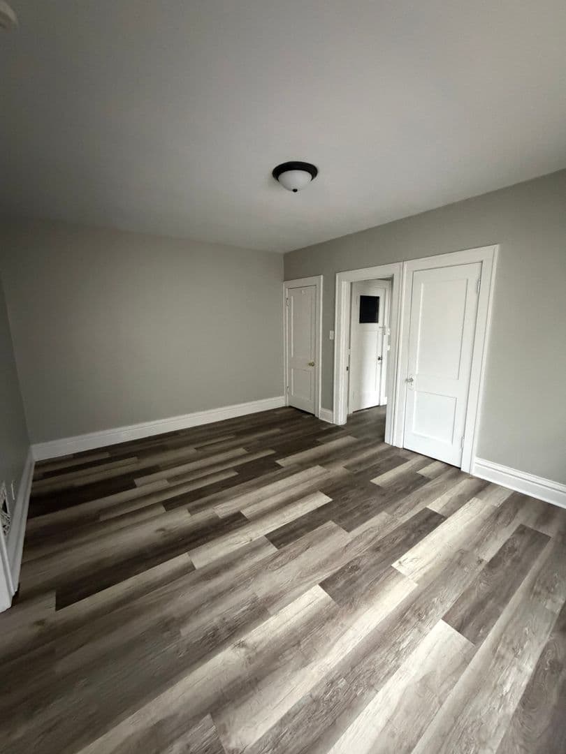 Saint Louis Apartment: 4953 Eichelberger