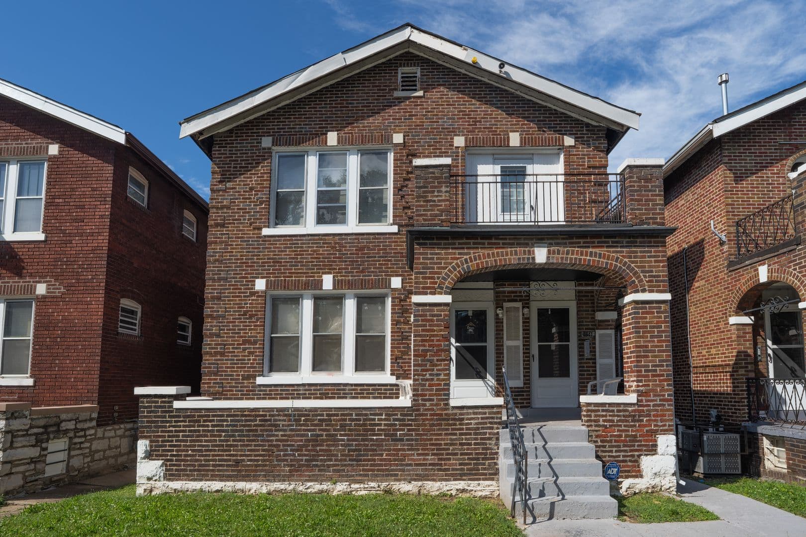 Saint Louis Apartment: 4841 Penrose