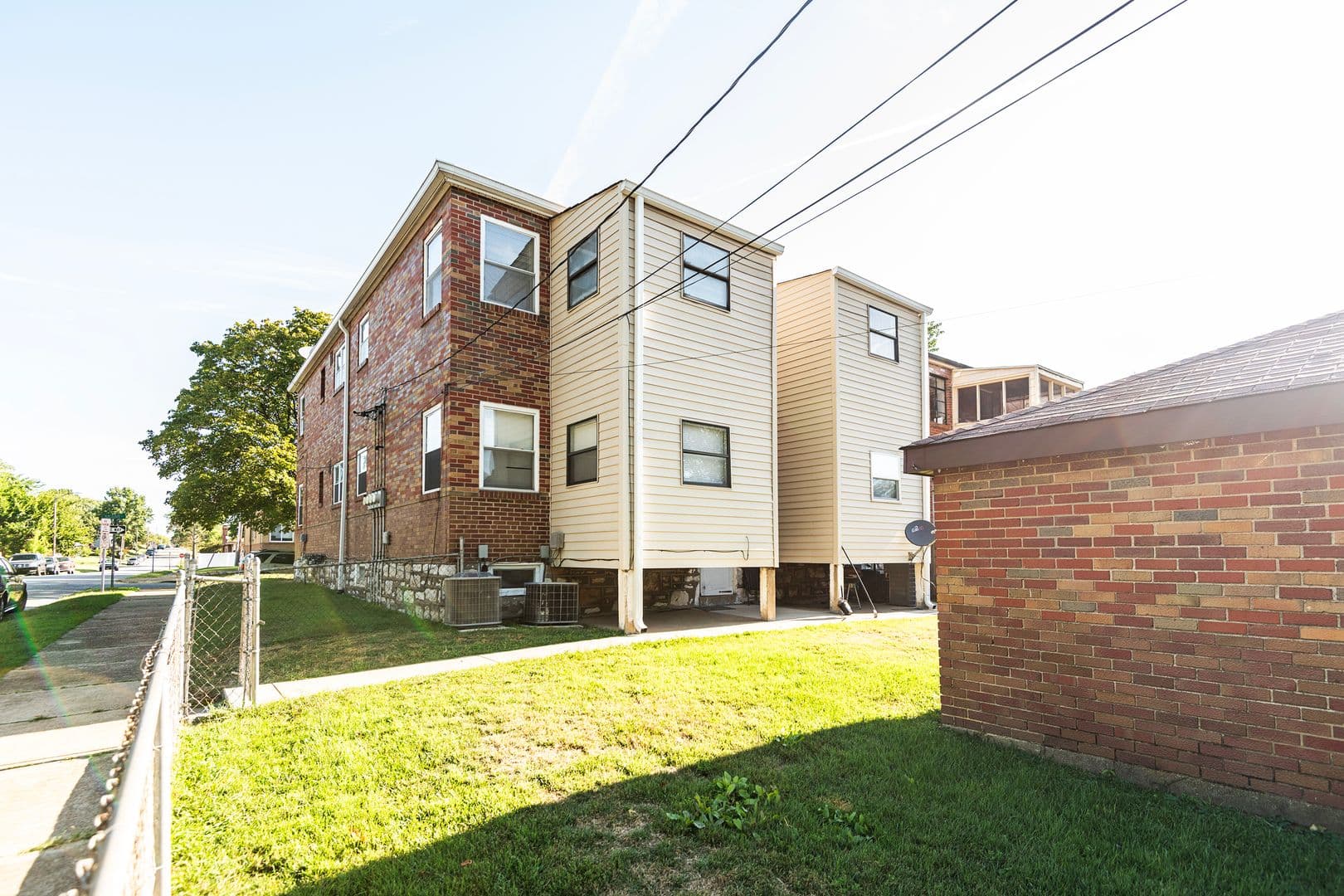 Saint Louis Apartment: 5322 Miami St