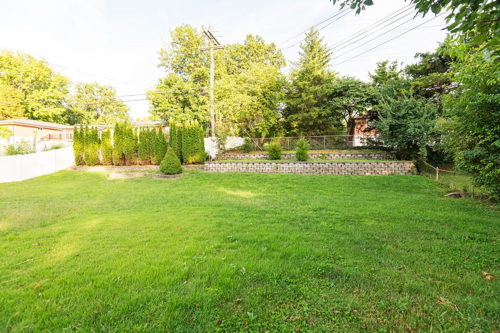 St. Louis House: 2334 Rosegarden Dr