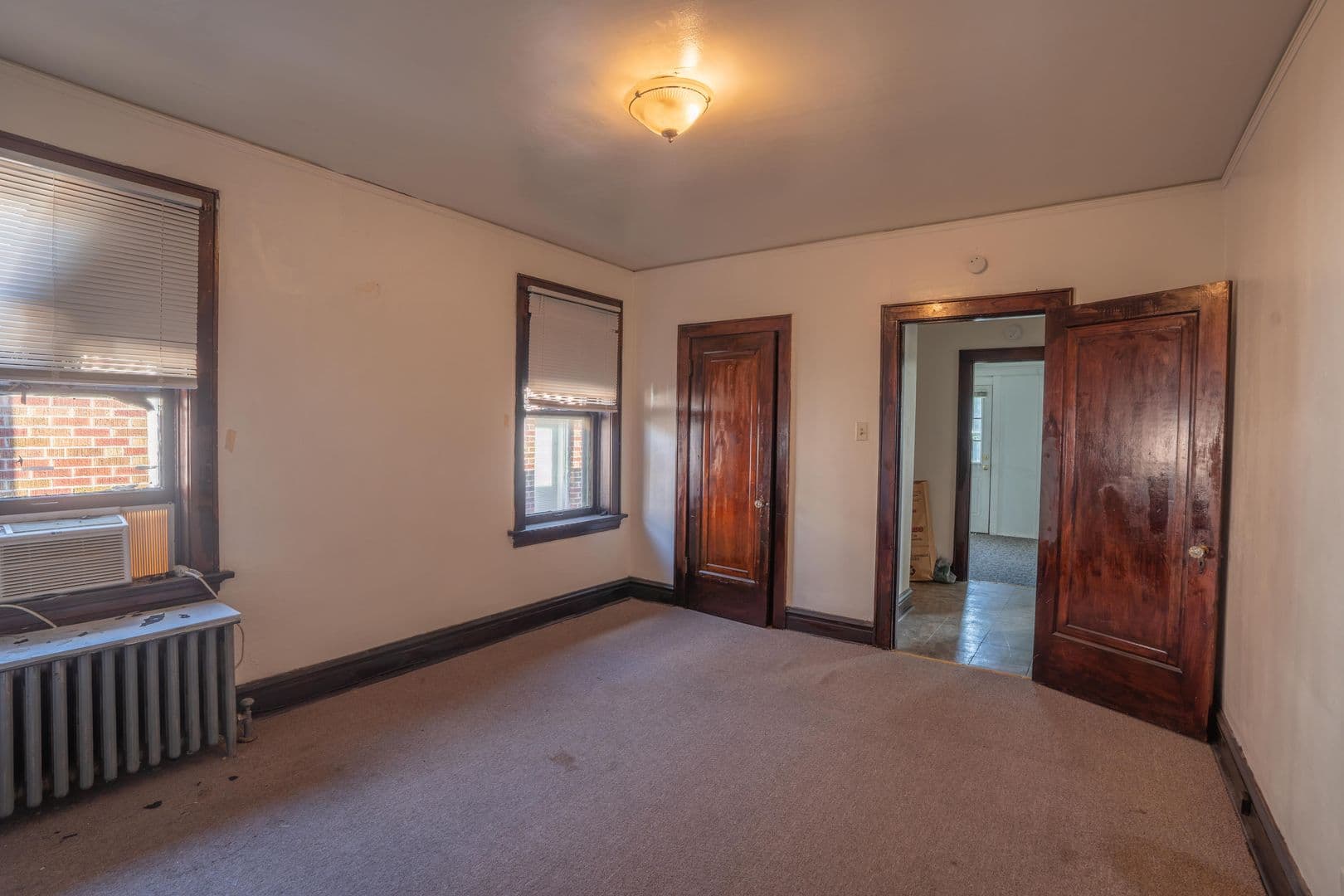 Saint Louis Apartment: 4841 Penrose