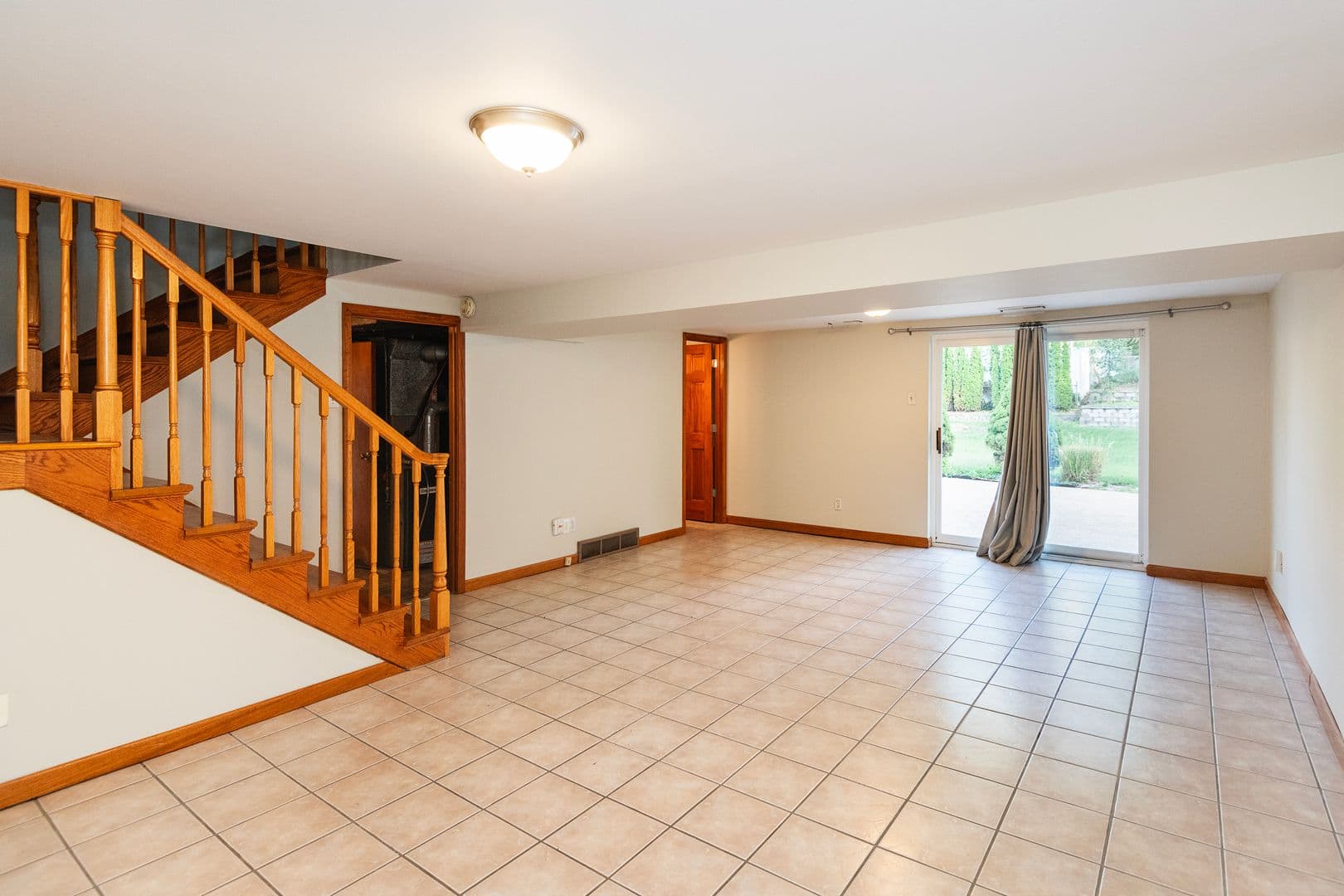 St. Louis House: 2334 Rosegarden Dr
