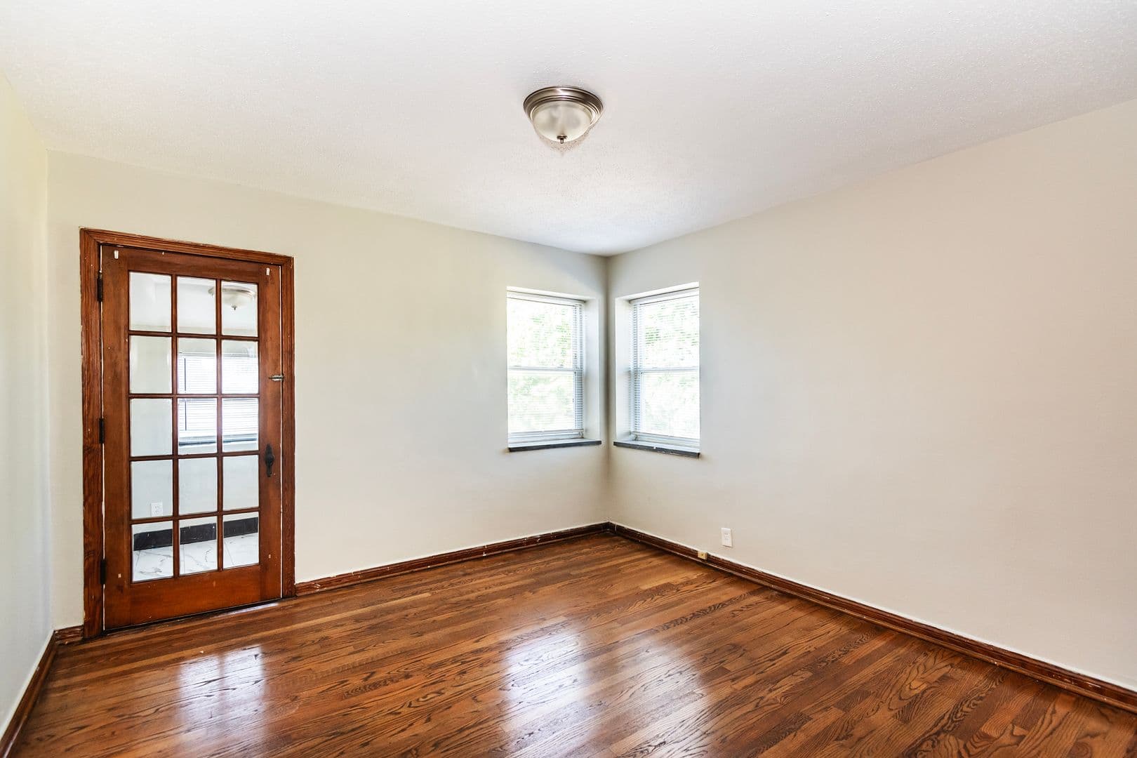 Saint Louis Apartment: 5322 Miami St
