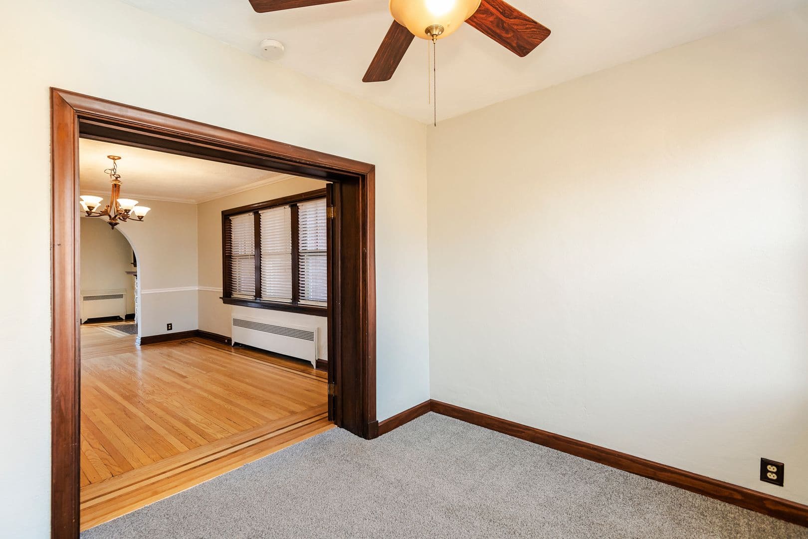 St.Louis House: 5827 Delor