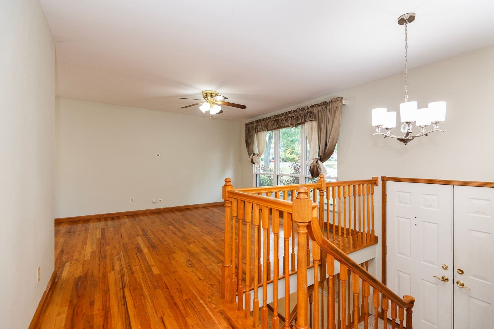 St. Louis House: 2334 Rosegarden Dr